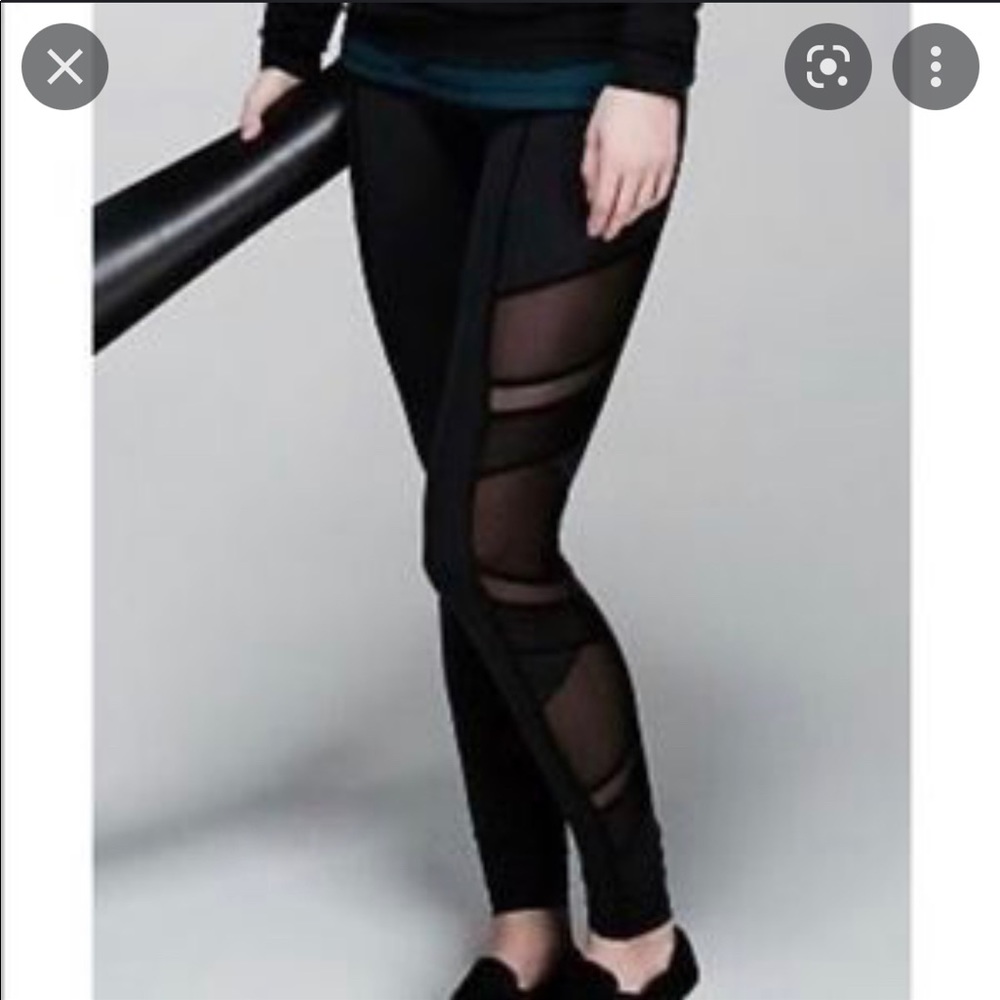 Lululemon black mesh leggings size 6